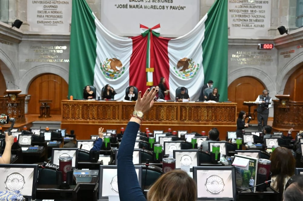 Aprobado en 22 días. El Poder Legislativo mexiquense cumplió con la aprobación del Paquete Económico 2026, trazando la planeación financiera para el próximo año. Foto Especial
