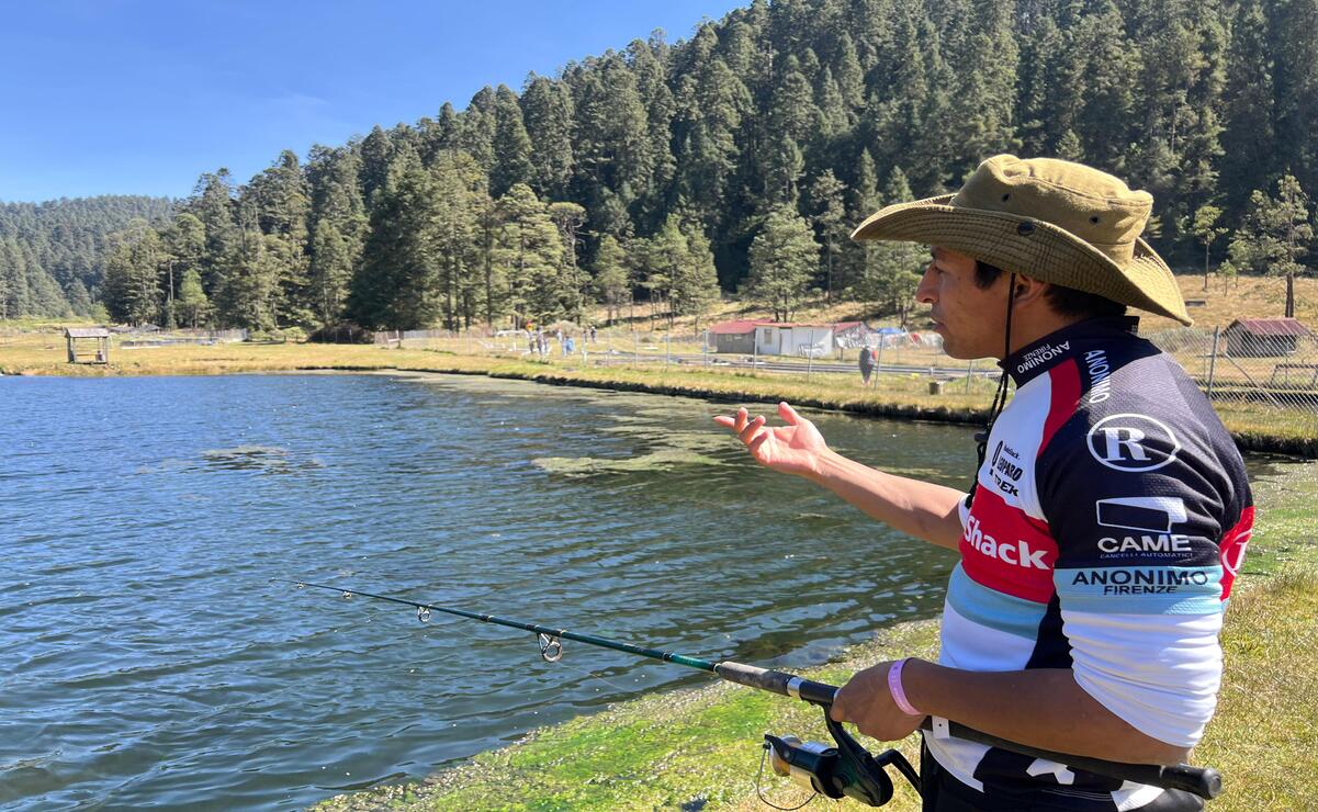 Joan Arriaga es especialista en pesca de trucha y especies de altamar. Foto: Alejandra Santillán.