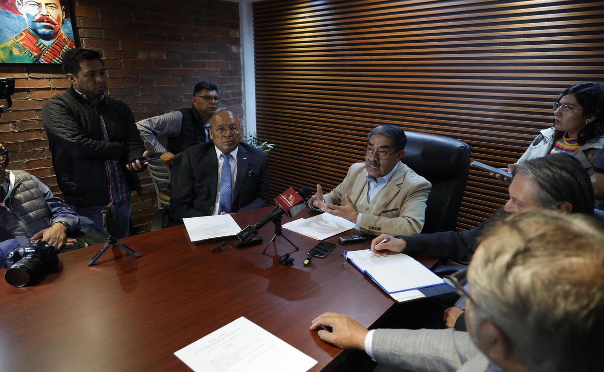 El investigador Alberto Saladino García llamo a la reposición de todo el proceso de sucesión a la Rectoría de la UAEMéx. Foto: Arturo Hernández/ El Universal Estado de México