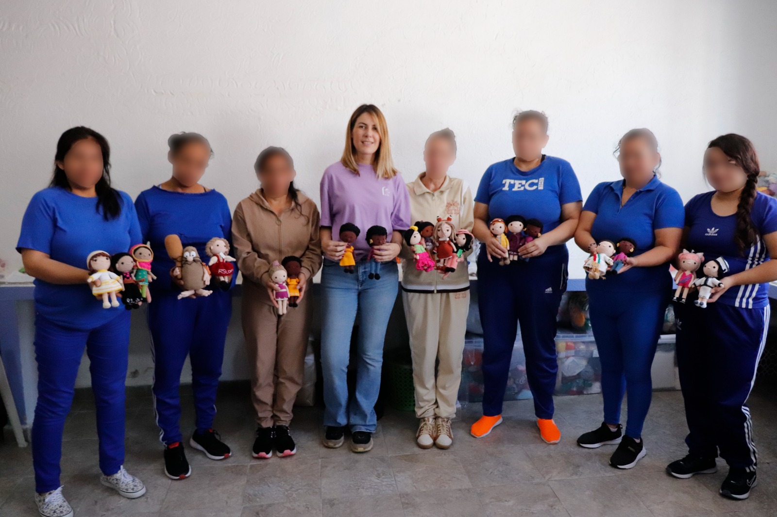 Las internas desarrollan talentos y ayudan a sus familias, preparándose para la libertad. Foto Especial