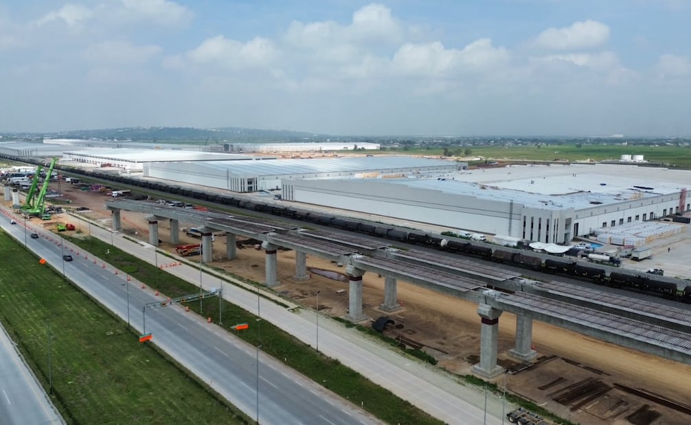 La publicación en el DOF oficializa la modificación del título de asignación en favor del Fonadin para la construcción y explotación de la vía. Foto Especial