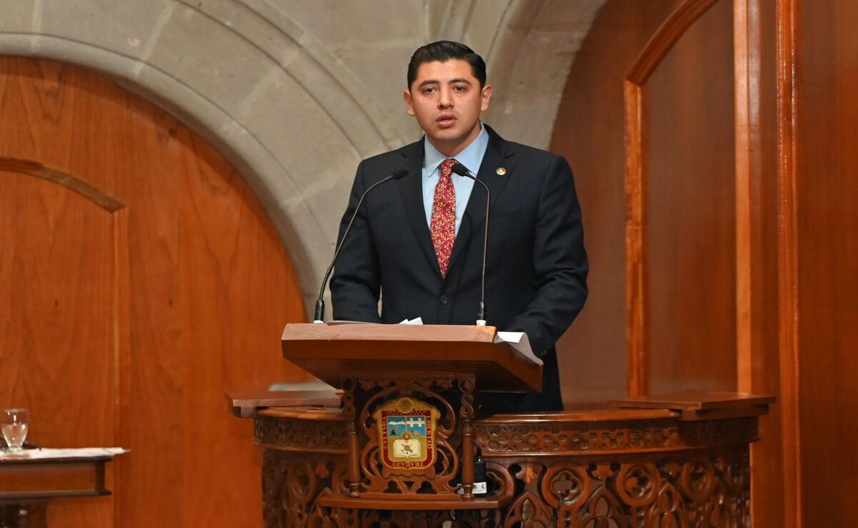 Carlos Martínez Zurita Trejo, presidente de la Comisión de Gobernación y Puntos Constitucionales de la 62 Legislatura / Foto: Especial