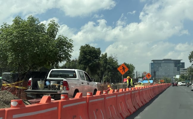 ¡Ten paciencia! Obras de nueva línea del Mexibús agravan tráfico en Gustavo Baz, en Tlalnepantla 