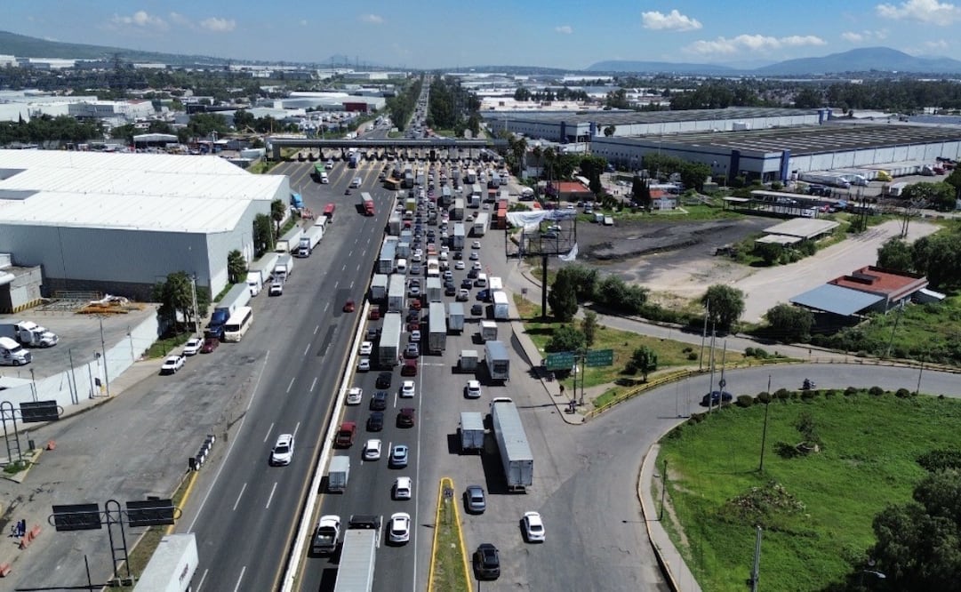 Banobras destinará más de 586 millones de pesos para modernizar el tramo Tepotzotlán-Jorobas de la autopista México-Querétaro. Foto Arturo Contreras