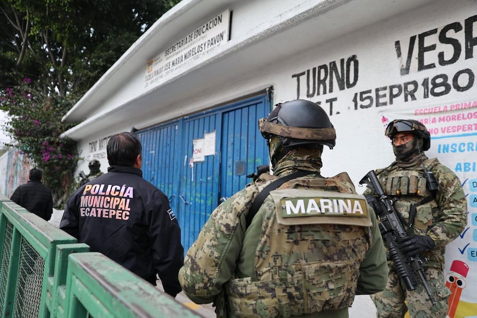 De acuerdo con autoridades municipales, el operativo contempla presencia permanente en los horarios de entrada y salida, así como recorridos de vigilancia en los alrededores de los planteles educativos, considerados puntos de alta afluencia. Foto: especial
