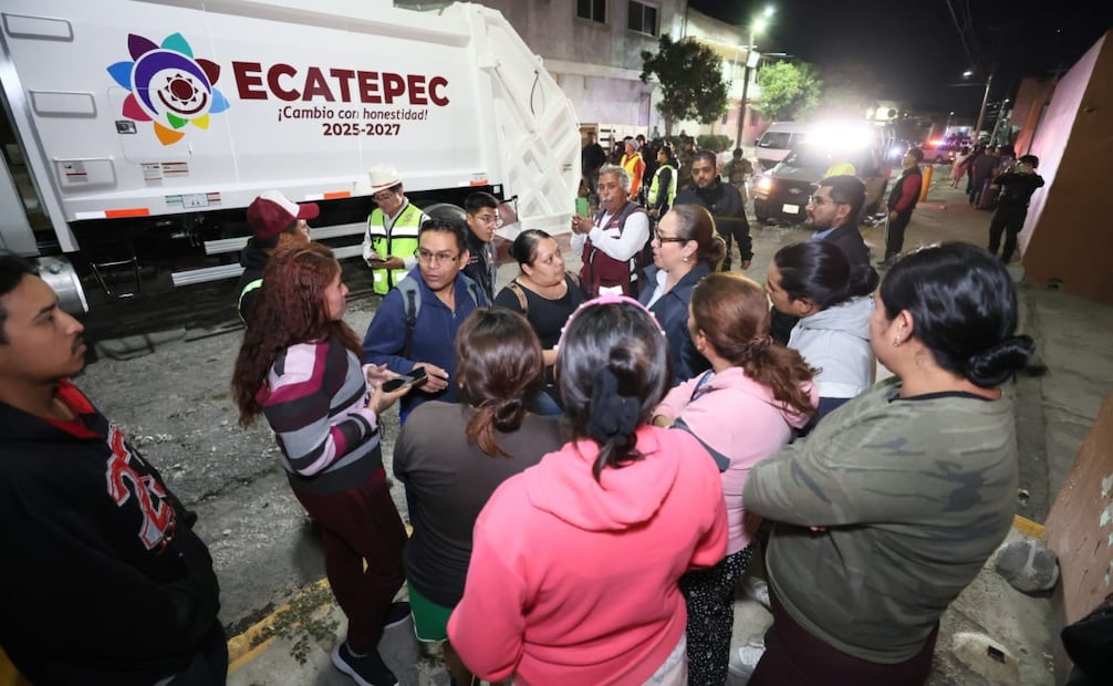 Las cuadrillas de limpieza operan en coordinación con Seguridad Pública para garantizar la tranquilidad de las familias durante la recolección. Foto Especial